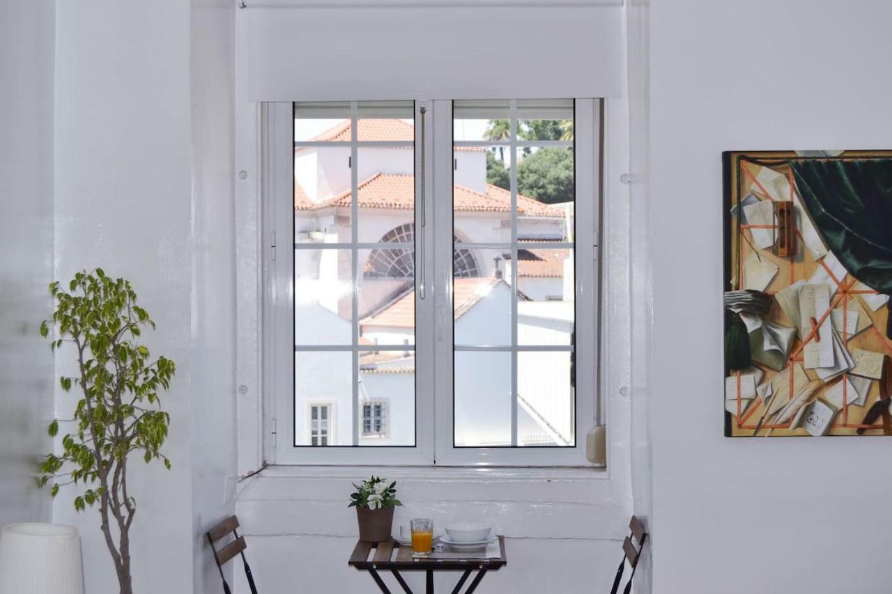 Family Apartment By The River Lisboa Ngoại thất bức ảnh